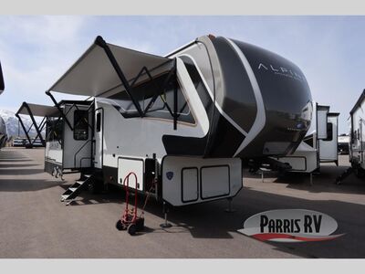 New 2025 Keystone RV Alpine Avalanche Edition 321RL