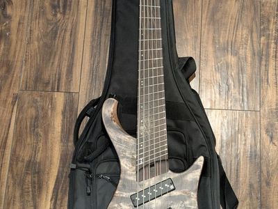 Ibanez EHB1506MS Bass Guitar like new