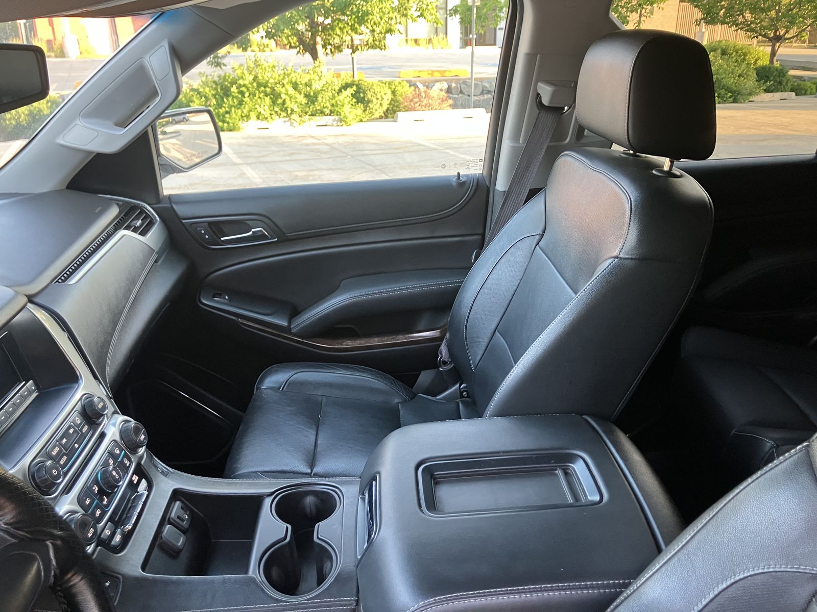 Main image 15