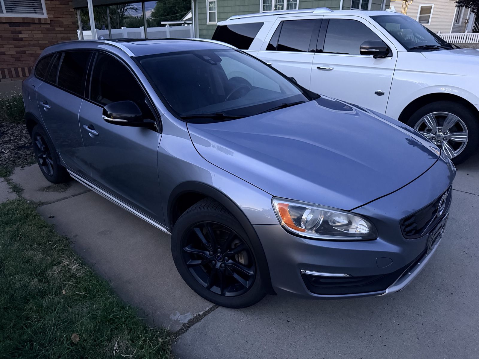 2018 Volvo V60 T5 Platinum
