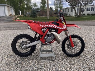 85 Gasgas MC 2024