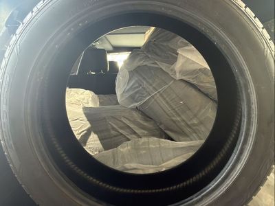 285/45R22