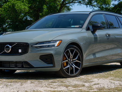 2023 Volvo V60 Recharge T8 Polestar Engineered