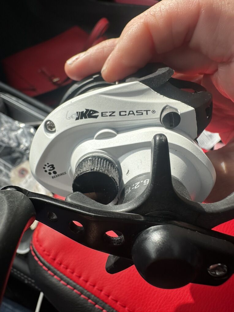 Abu garcia Reel Ink Ez Cast  3 Bearings