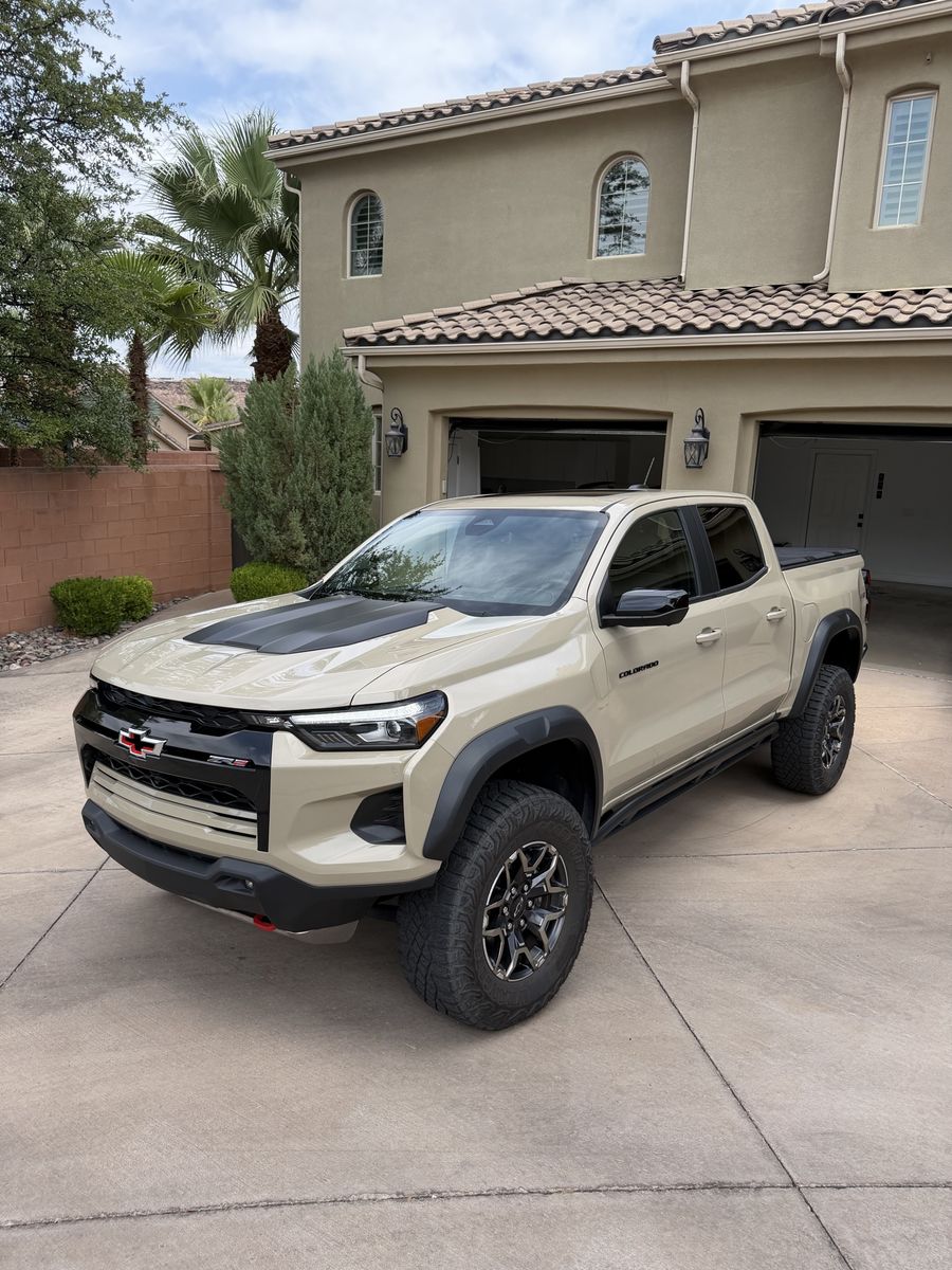 2024 Chevrolet Colorado ZR2