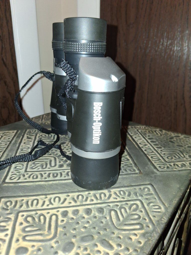 Main image 3