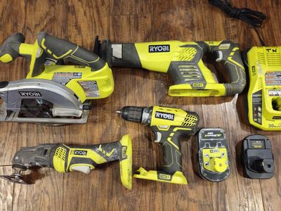 Nice Ryobi ONE+ Tool Set