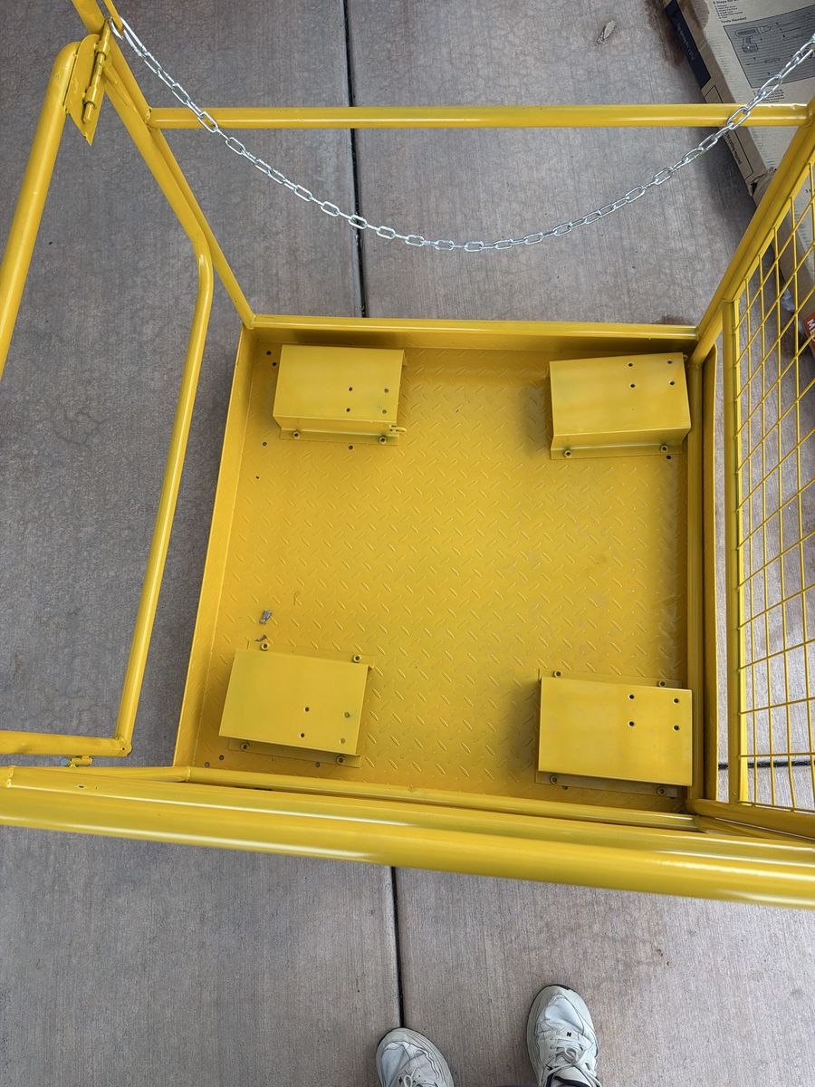 Yellow Steel Forklift Safety Cage Platform Work Basket