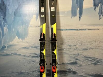 Used Head V Shape V8 171 CM Skis w/ Head Pr 11 Bindings