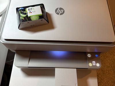 HP Envoy 6055 Printer/Scanner + Ink! New!