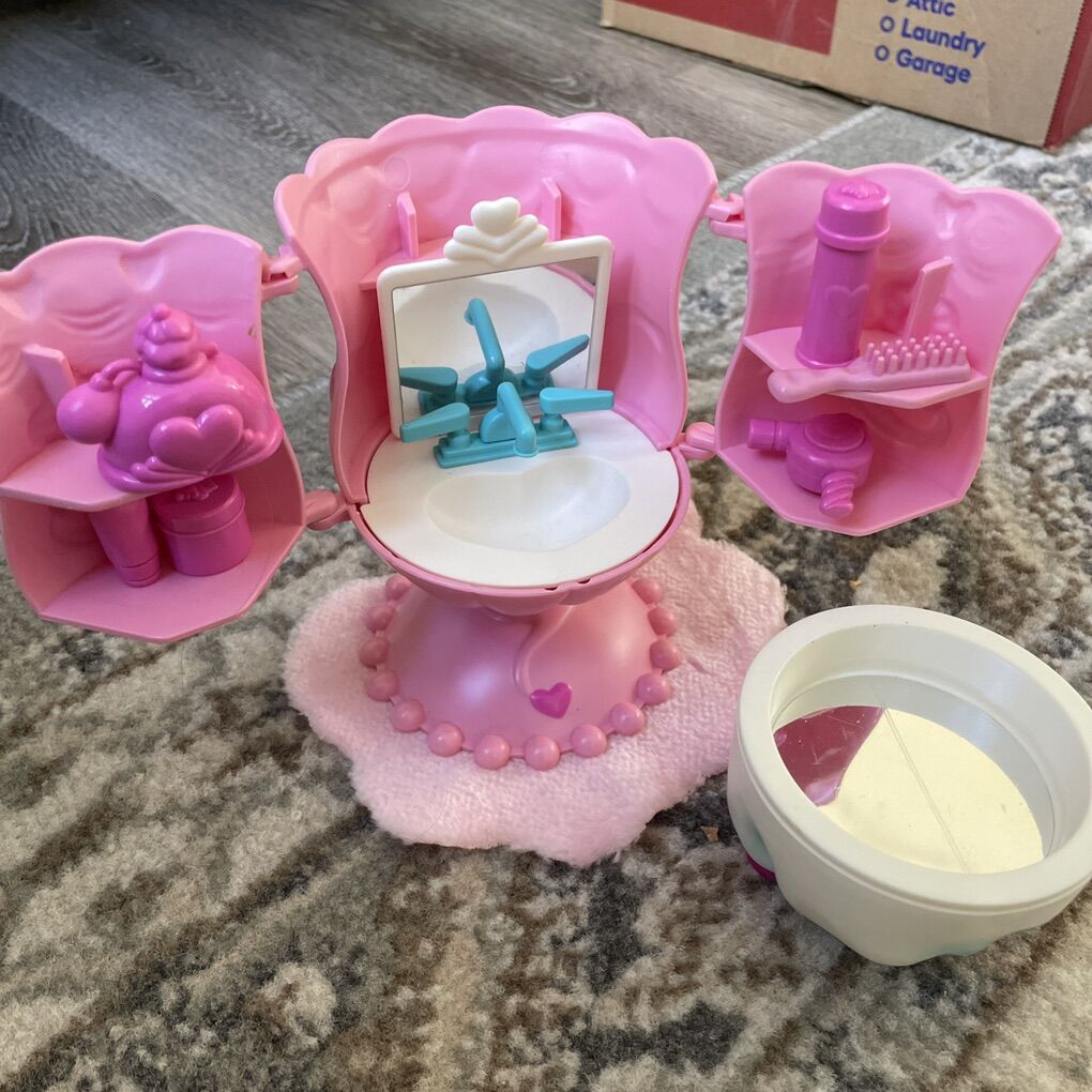 Vintage 1991 Cupcakes Ice Cream sundae vanity Set