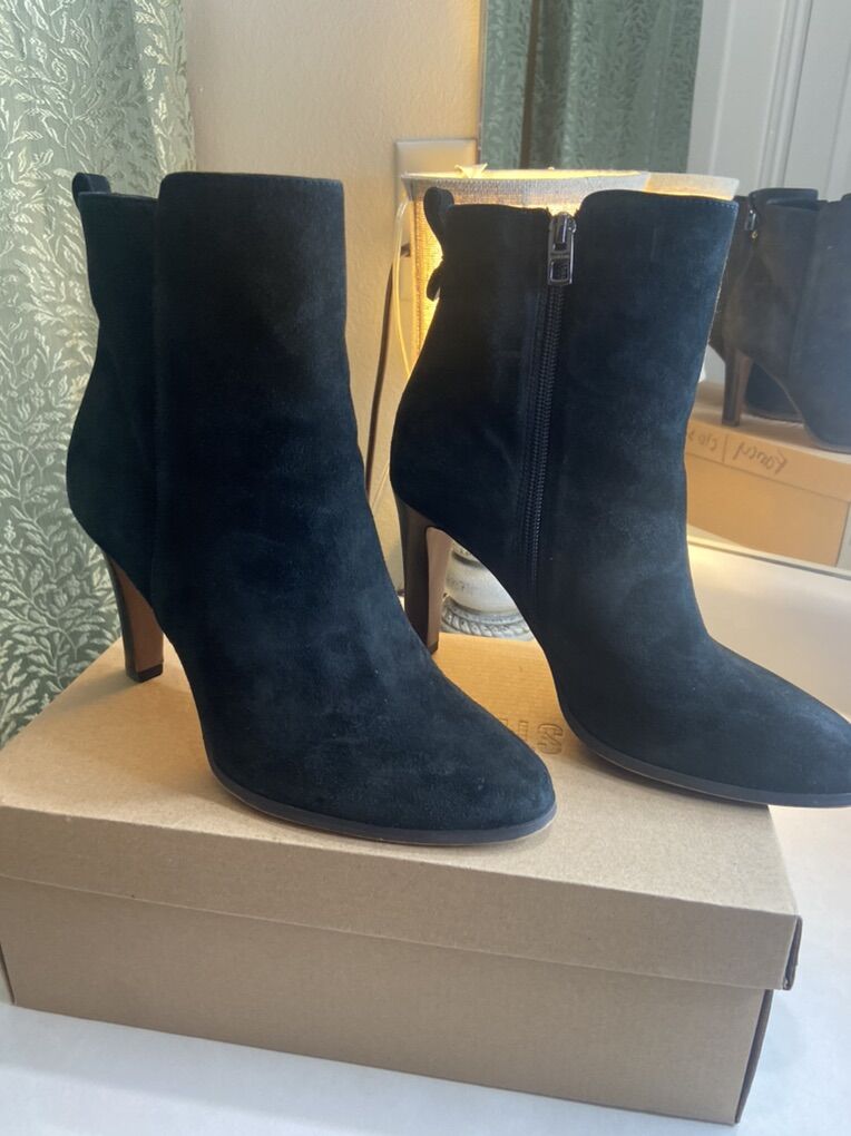 Coach Brand Semi New Black Boots