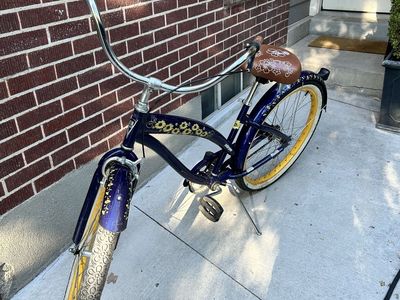 Electra Cruiser Lux 1 Sunflower Women's Beach Cruiser Bike - Navy Blue/Yellow, 26" Wheels