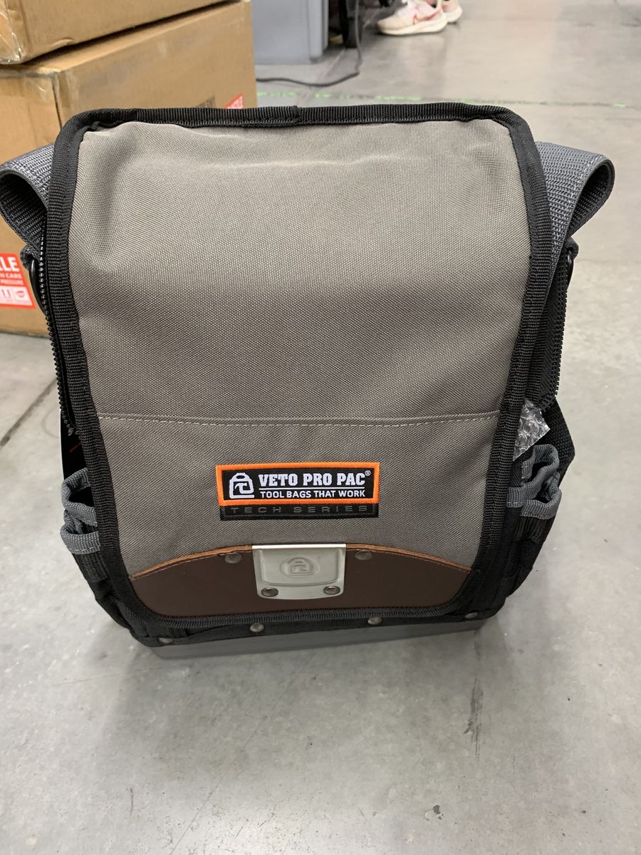 VETO PRO PAC 11 in. Medium Orig inal Nylon Tool Pouch