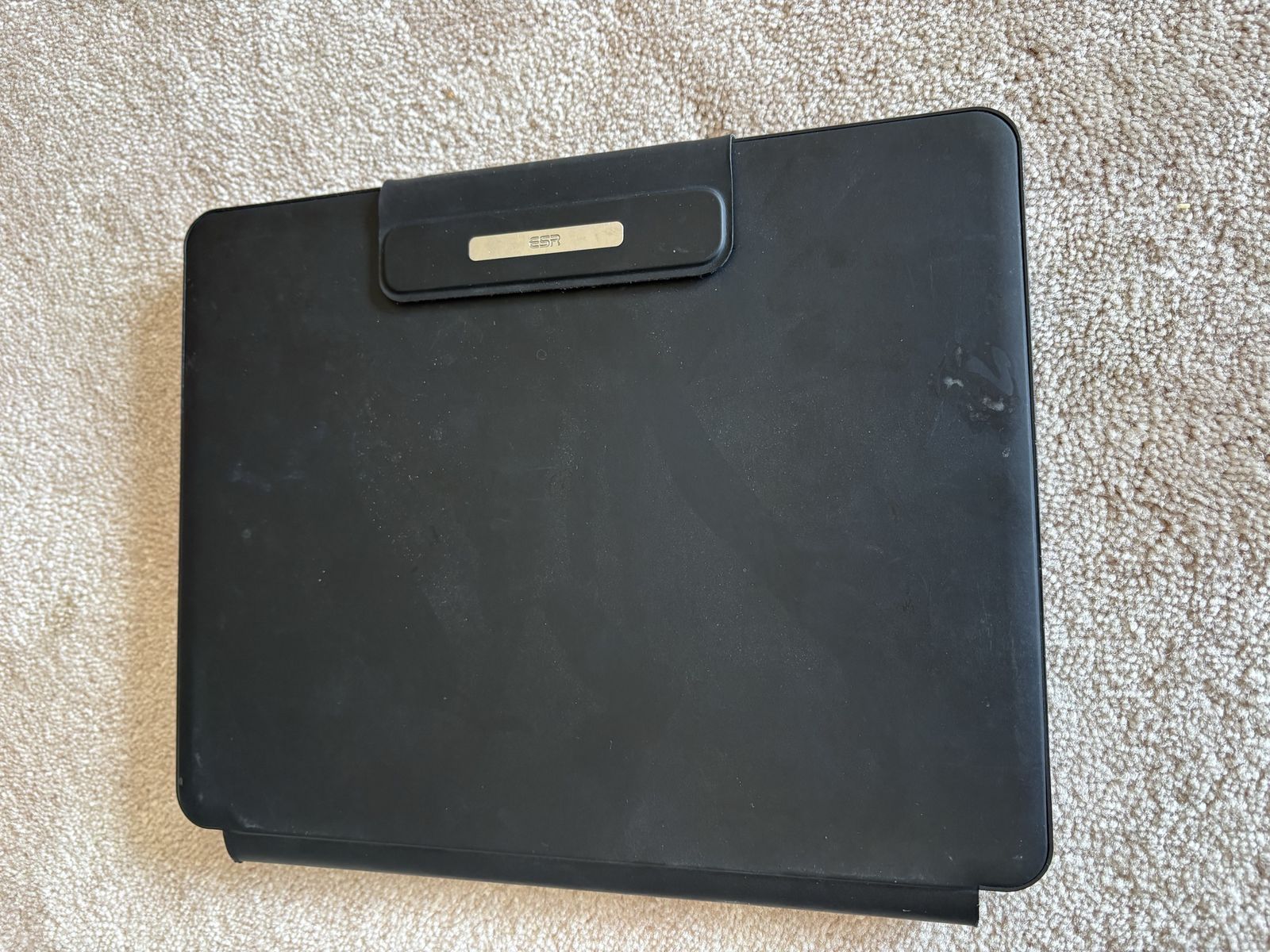 iPad Air 13 inch M2 128 gb -$780