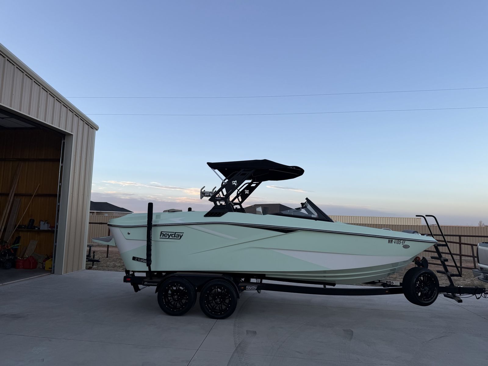 2022 HeyDay H22 wake boat for sale