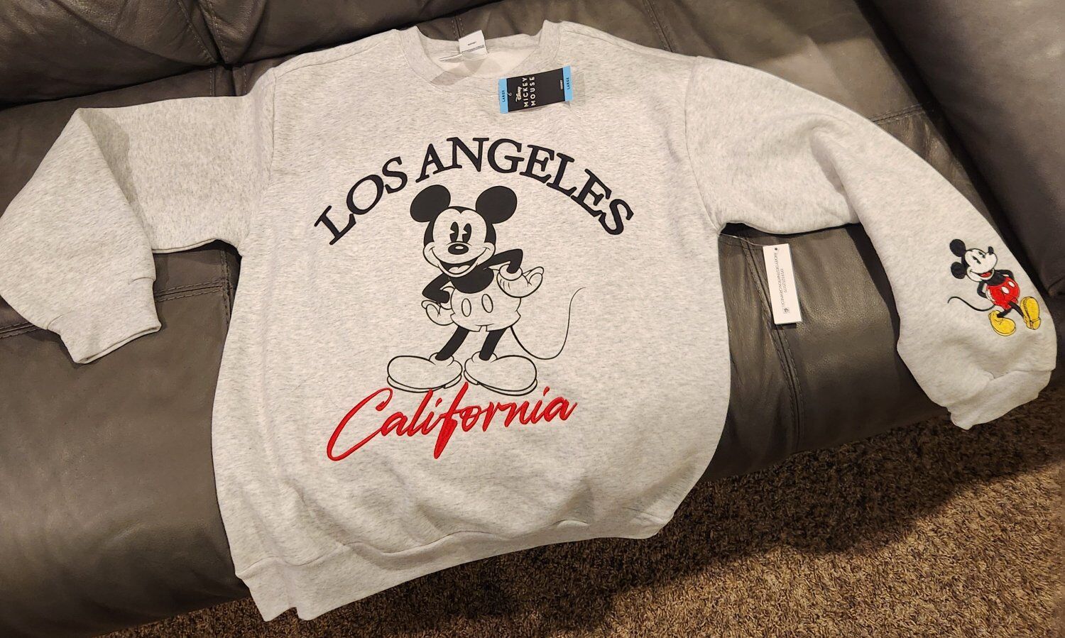 Womens Mickey sweatshirt L