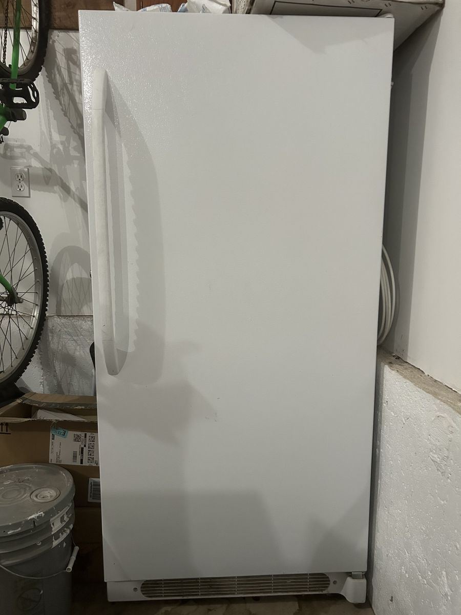 Upright freezer