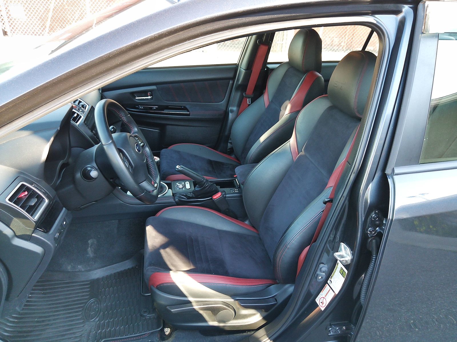 Main image 12
