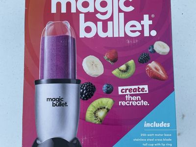 New Magic Bullet 250-Watt Blender and Mixer System with Cups and Lids