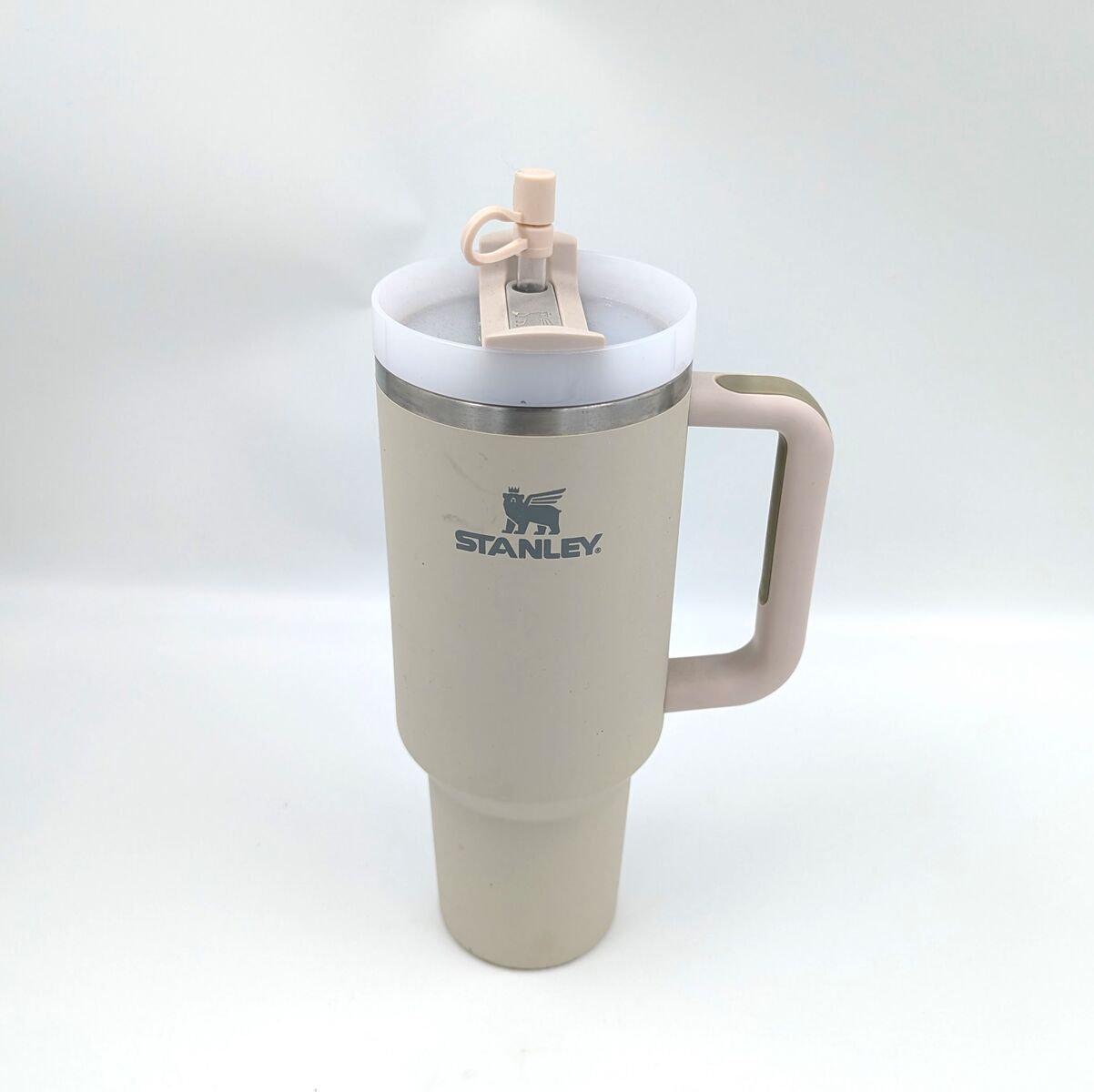 STANLEY THE QUENCHER H2.0 FLOWSTATE TUMBLER 40oz CREME COLOR