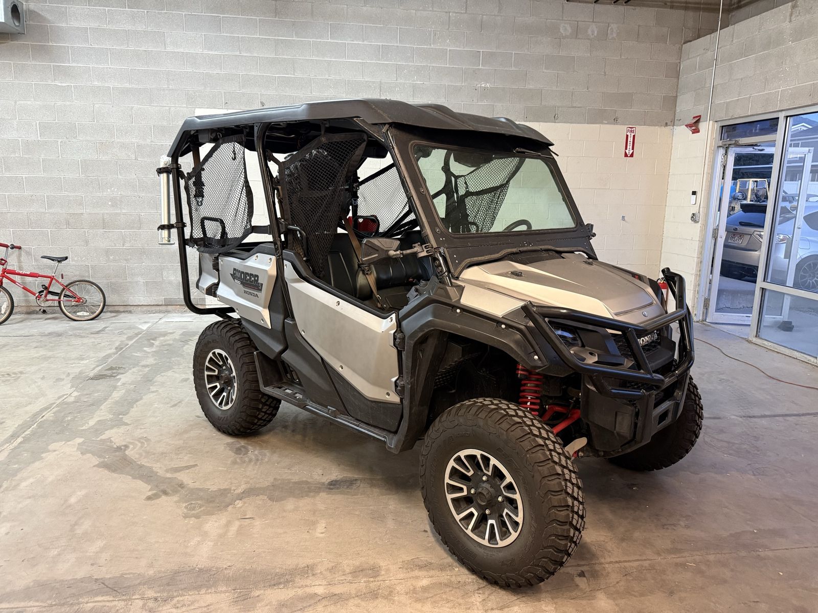 2019 Honda Pioneer 1000-5 Limited Edition – Street Legal – 1,611 Miles – Loaded