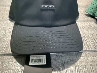 Melin HYDRO The Legend Black Classic Snapback Hat