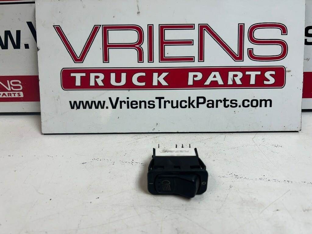 Paccar Dashboard Switch