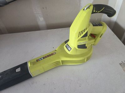 Ryobi hybrid leaf blower