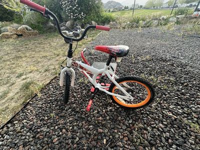 Star Wars kids bike white and red great for birth day present on budget