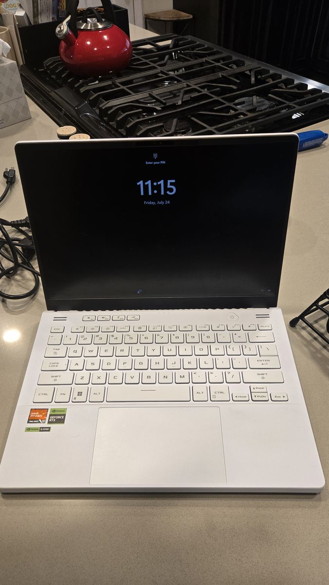 ASUS ROG Zephyrus G14 RTX 4060 Ryzen 9 — Barely Used