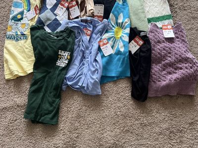 Women’s tops