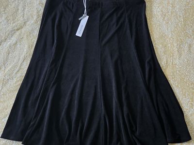 Lot of 2 Chico's sz 2 / large: NWT Travelers Jordana skirt black + Open Front Blazer Jacket