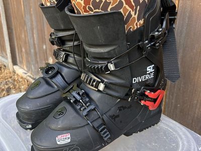 Sammy Carlson k2 Diverge 27.5 freeride touring boot