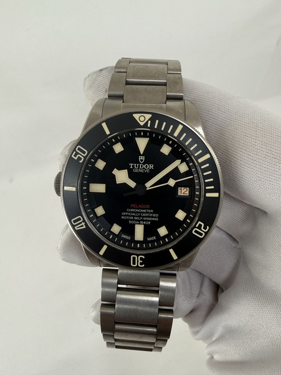 Tudor Pelagos LHD 42mm Titanium 25610TNL - Full Set Box & Papers + OEM Rubber