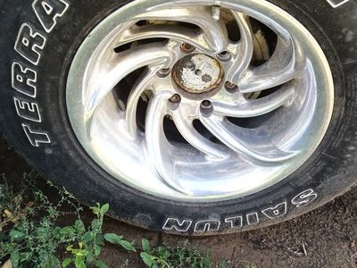 6 lug 16 inch rims and tires