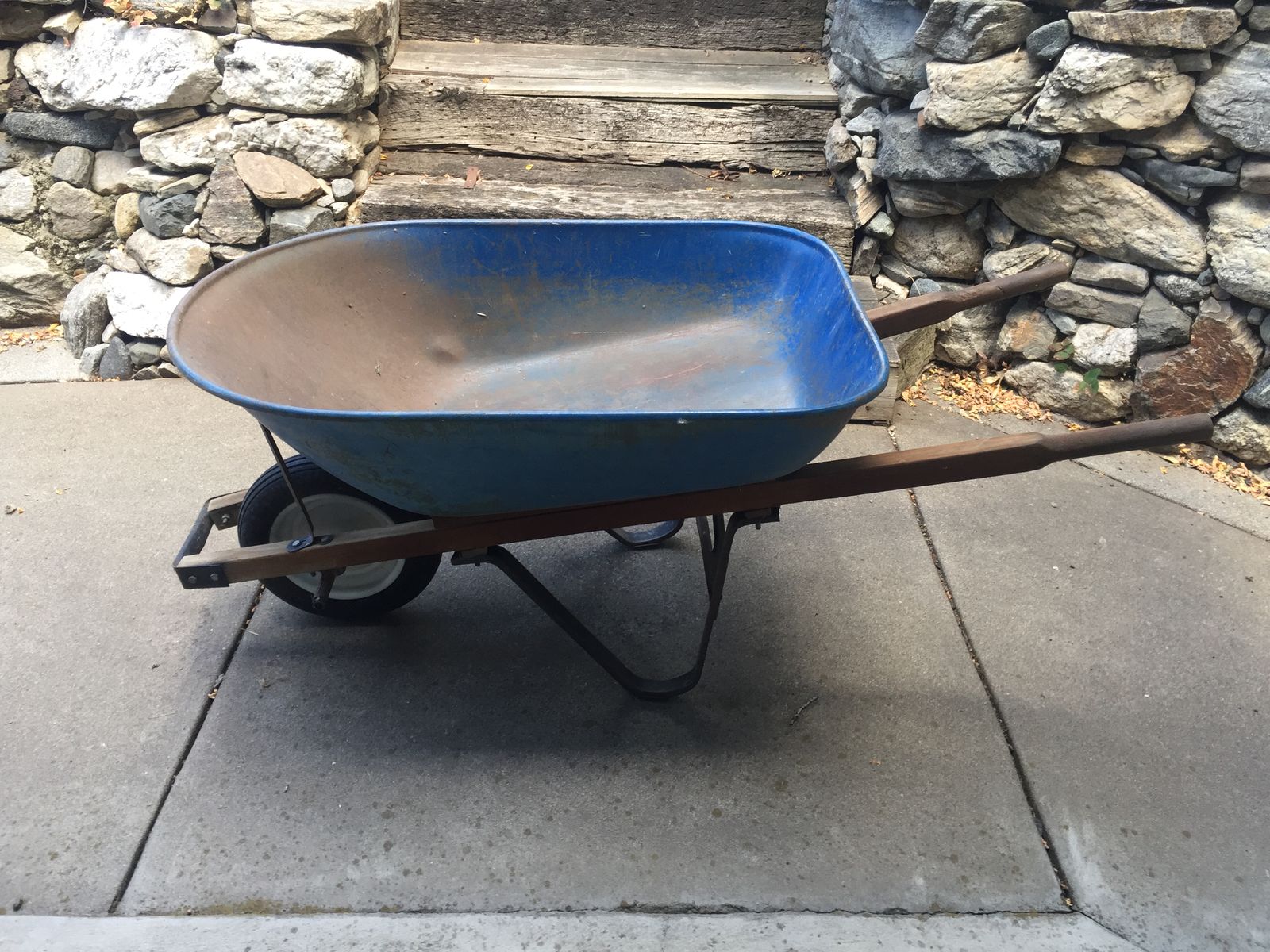 Wheelbarrow
