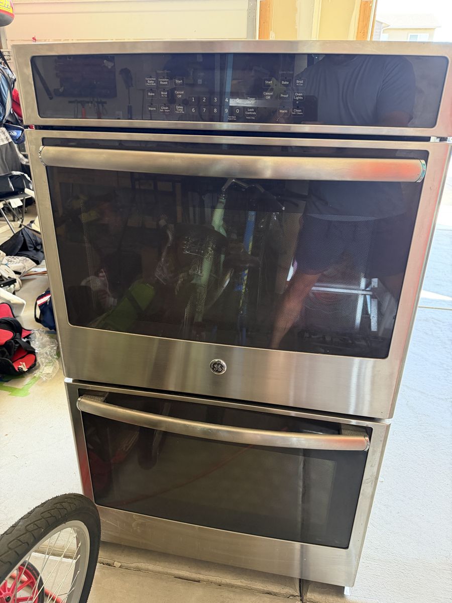 GE 30" Built-In Double Wall Oven with Convection USED