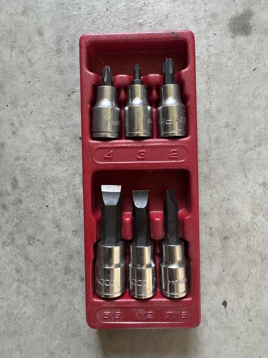 ICON Screwdriver Bit Socket Set - Used