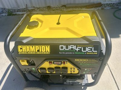 New Champion 9000 Watt Dual Fuel Electric Start Generator