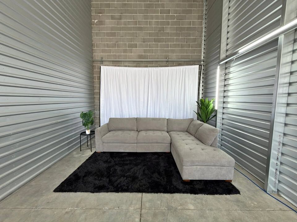 Costco Model Thomasville Miles Power Sectional – BLOWOUT SALE DEAL