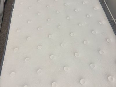 Luxysea Full Size 12-inch Medium Firm Hybrid Mattress - Memory Foam & Pocket Springs