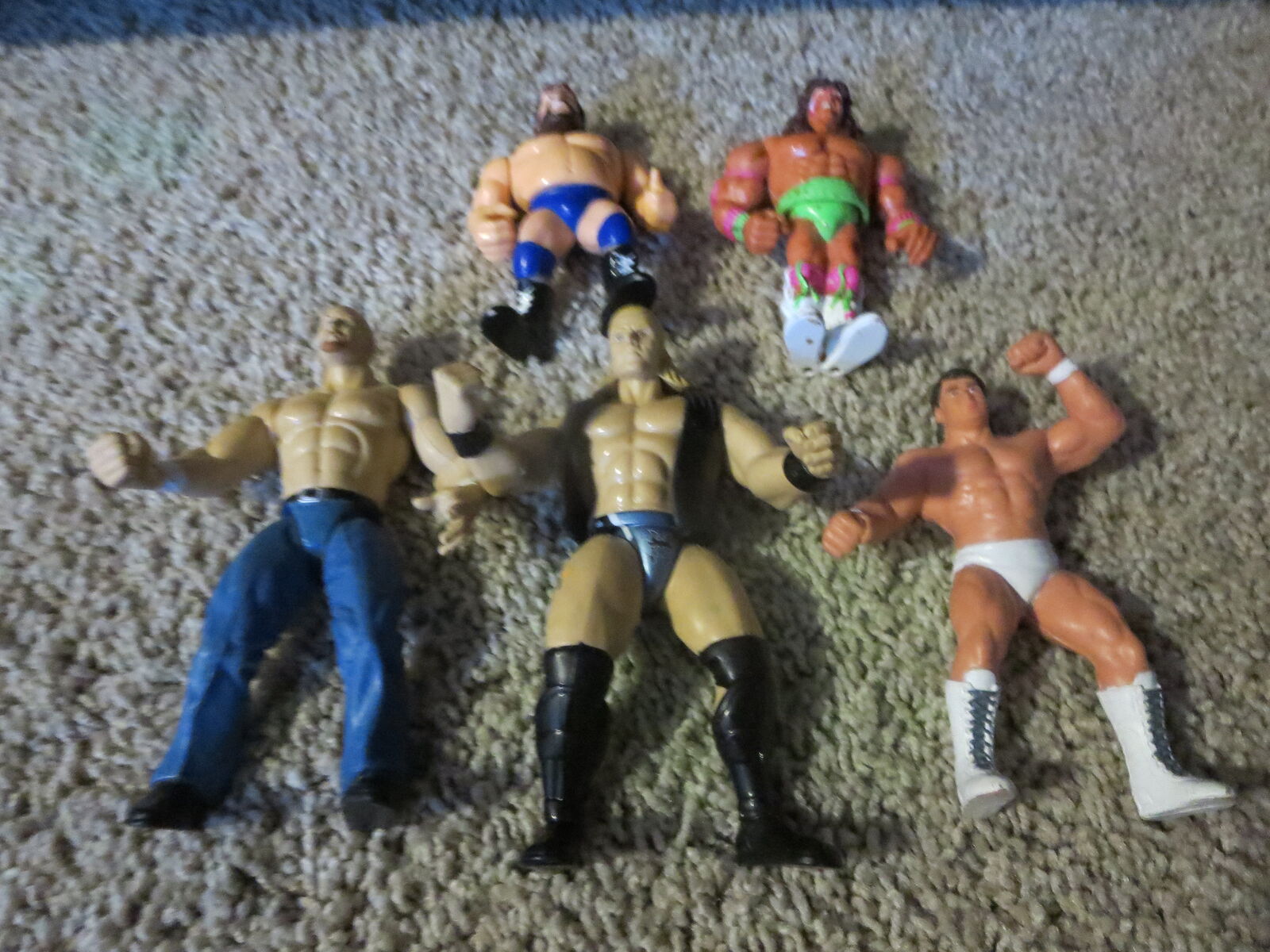 Vintage wrestling action figures lot of 5 Galoob Jakks Hasbro 90s