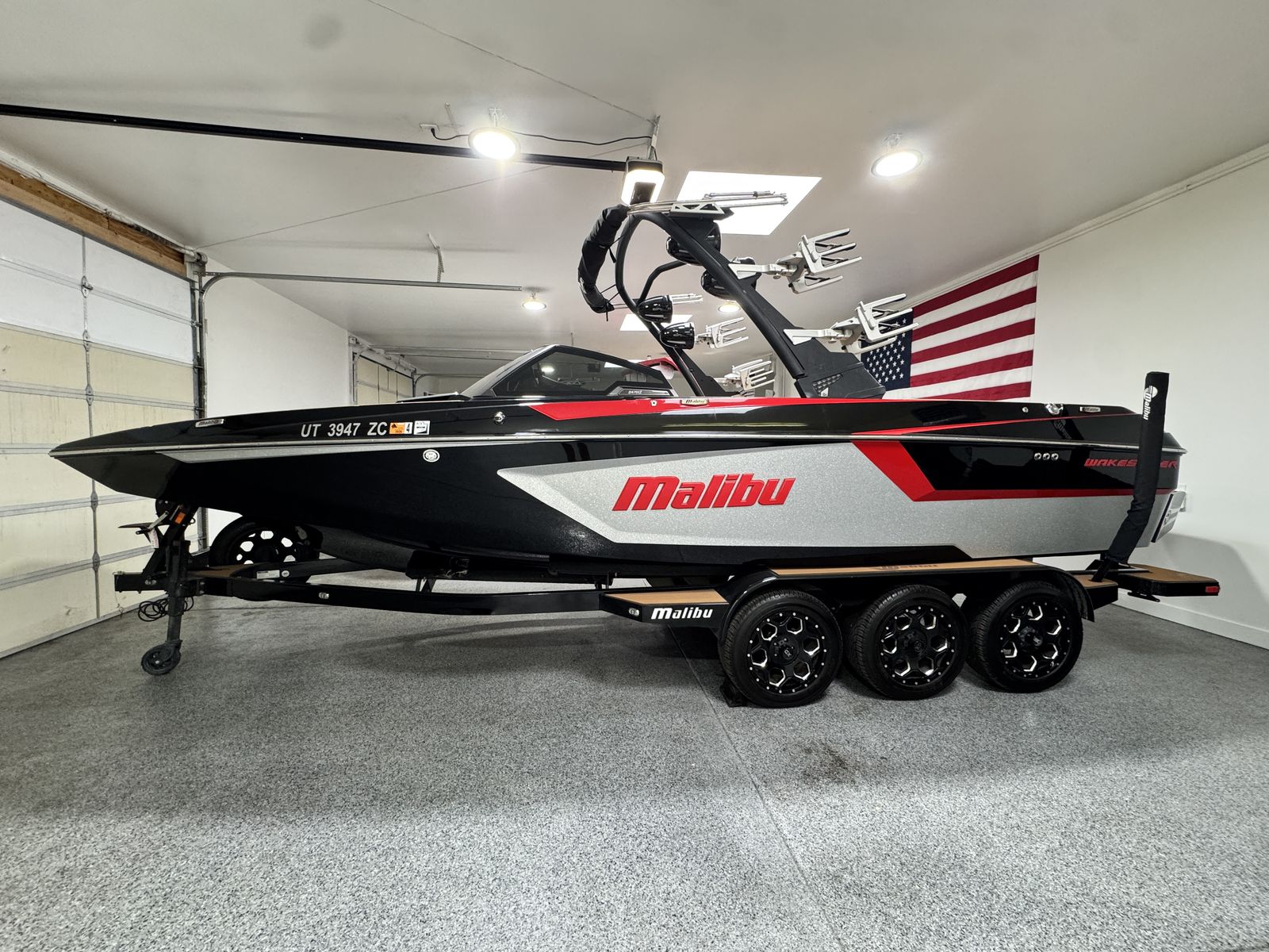 2021 Malibu 24 MXZ – Supercharged LT4 – One Owner – Well Optioned