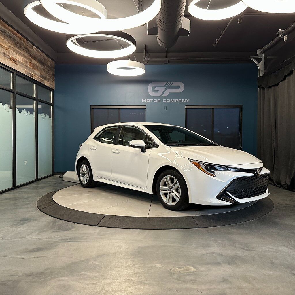 2022 Toyota Corolla Hatchback SE