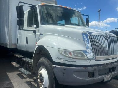 2018 International DuraStar 4300