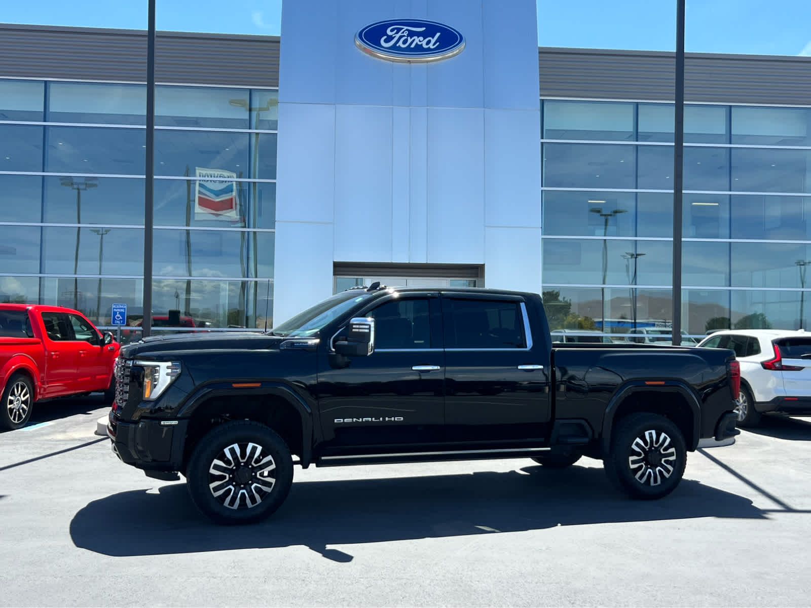 2025 GMC Sierra 3500HD Denali Ultimate