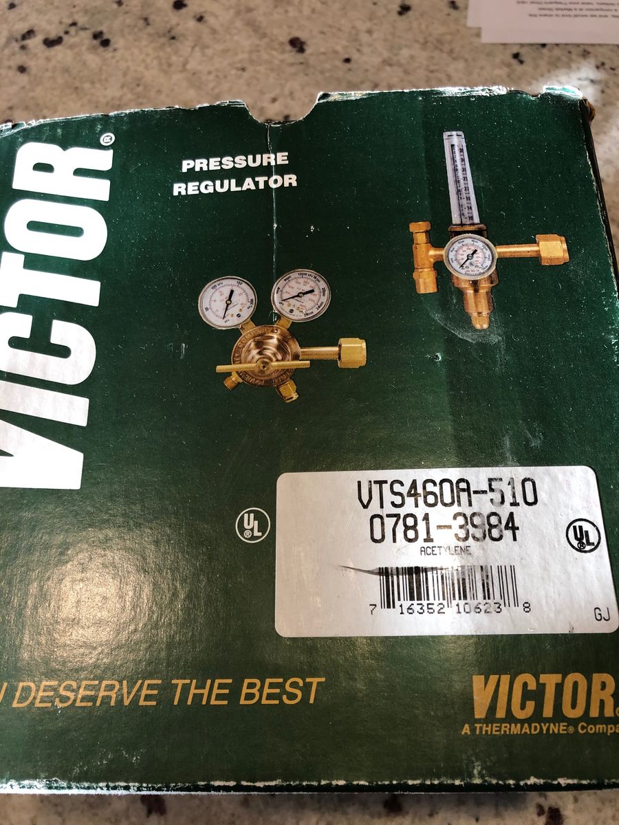 NOS NEW NOT USED, Victor VTS460A-510 Acetylene Two Stage Heavy Duty Regulator No. 0781-3984 NOS