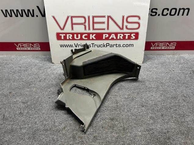 S60-6274-0K671 TRIM-KICK PANEL, LH