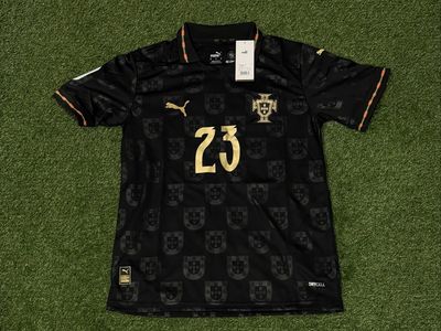 Puma Vitinha Portugal Home Jersey Size M Black Gold #23